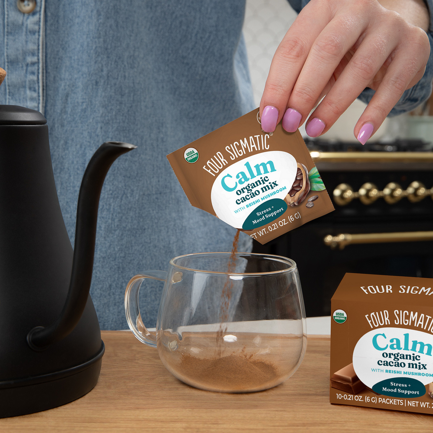calm-cacao-packets-p3 calm-cocoa-ss-lifestyle-2026_1.png