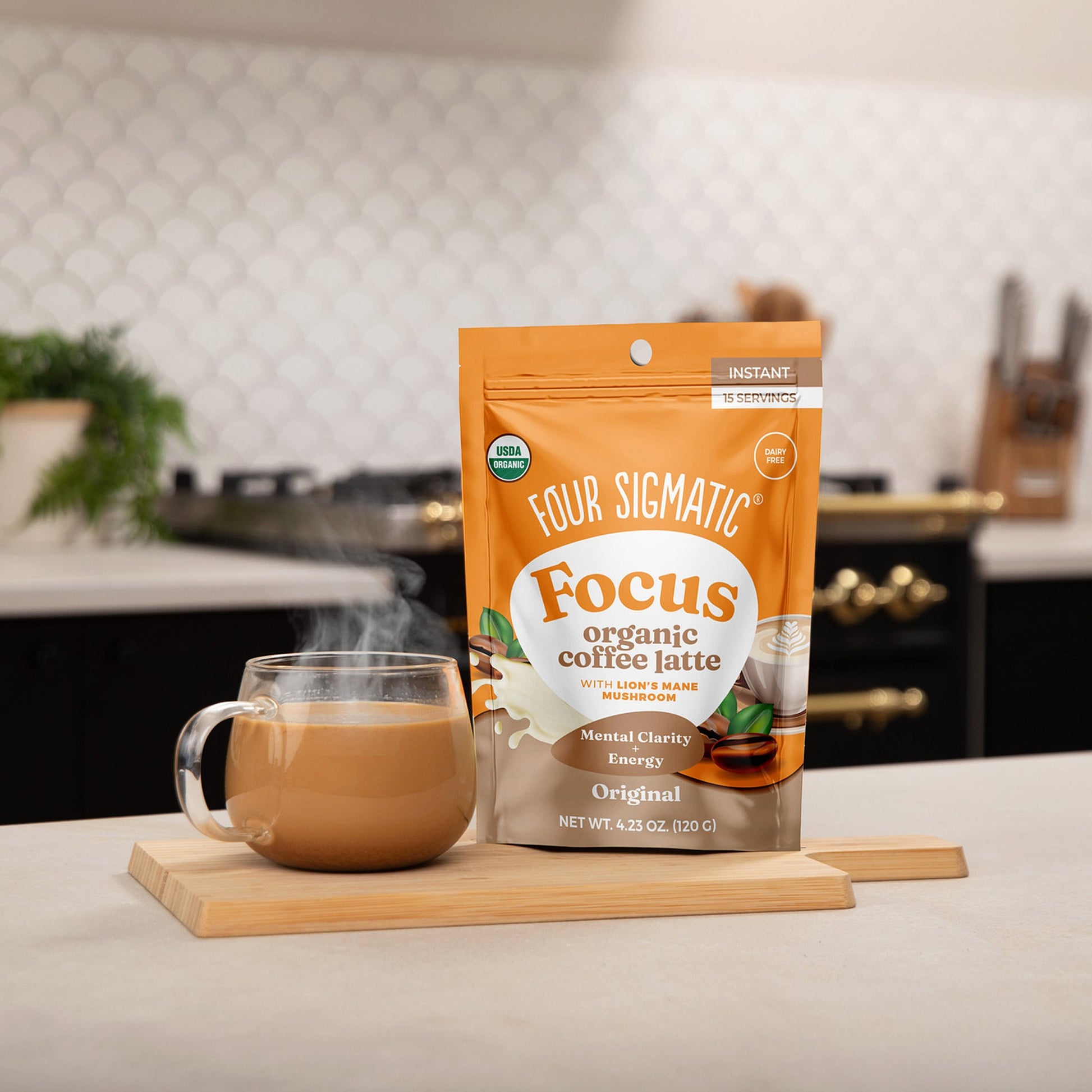 focus-organic-coffee-latte-original-k7 focus-latte-original-lifestyle2-2026.jpg